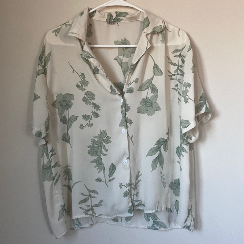 White and green leaf flowy button down